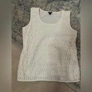 Ann Taylor Size Medium Pattern Textured Cream Blouse